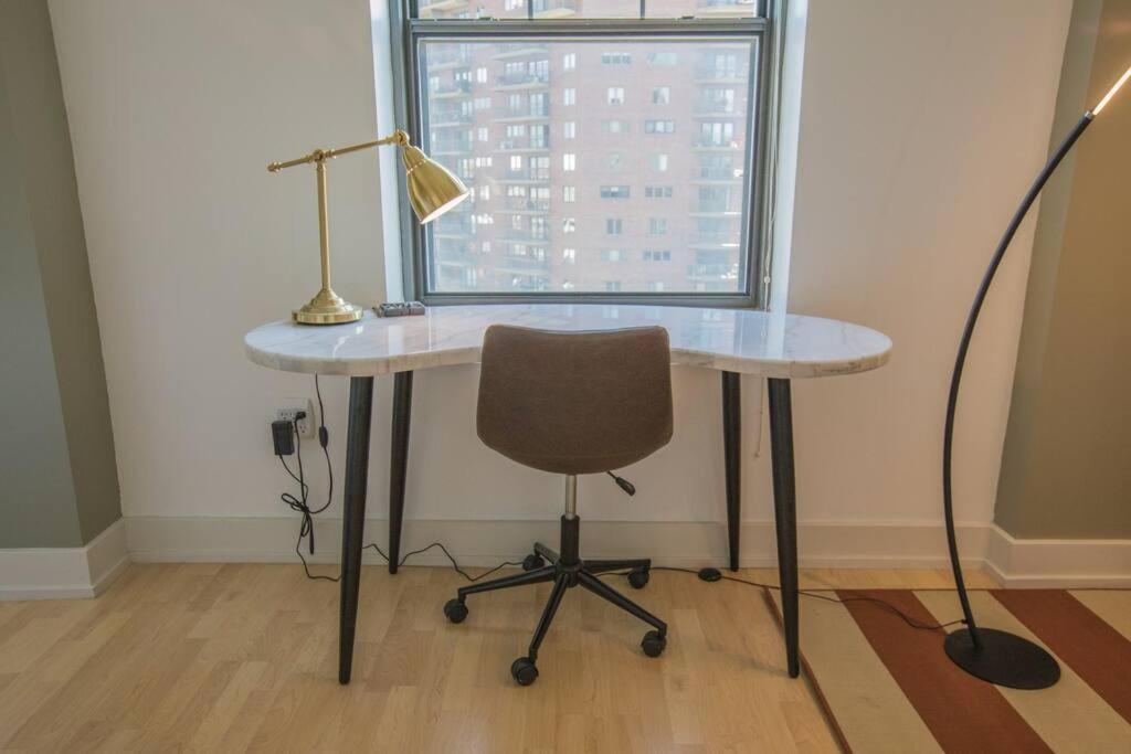 Designer Downtown Condo Suite - Splendid View Des Moines Exterior foto