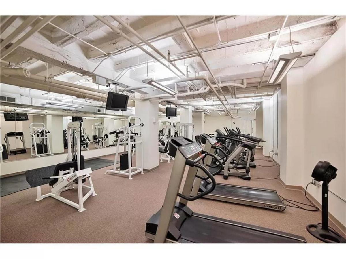 Designer Downtown Condo Suite - Splendid View Des Moines Exterior foto